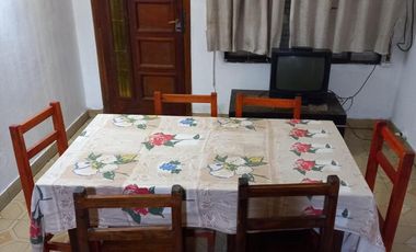 Casa en venta - 5 Dormitorios 2 Baños - 402Mts2 - San Eduardo del Mar