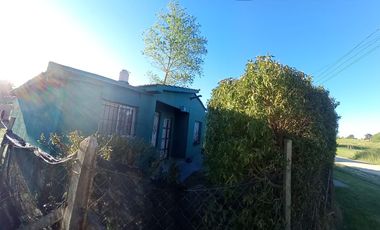 Casa en venta - 5 Dormitorios 2 Baños - 402Mts2 - San Eduardo del Mar