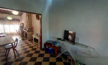 Casa en venta - 2 Dormitorios 1 Baño - 333mts2 - Mar del Plata