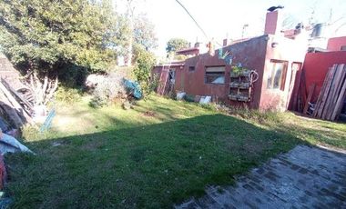 Casa en venta - 2 Dormitorios 1 Baño - 333mts2 - Mar del Plata