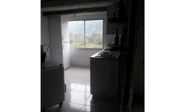 En venta Casa en ItagüíItagüí - Barrio Malta