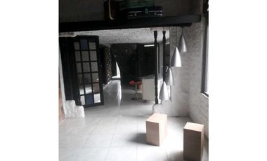 En venta Casa en ItagüíItagüí - Barrio Malta