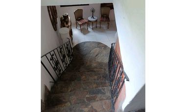 En venta Casa en ItagüíItagüí - Barrio Malta