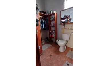 En venta casa amplia en guayabal
