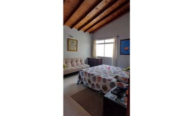 En venta casa amplia en guayabal