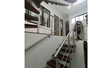 En venta CASA barrio la América - 3 niveles