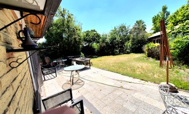 ESTUPENDA CASA Y TOTALMENTE SOLIDA