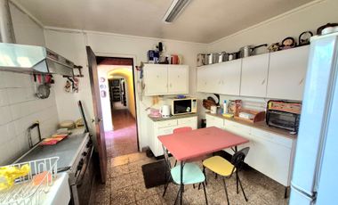 ESTUPENDA CASA Y TOTALMENTE SOLIDA