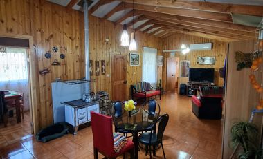 VENTA DE PARCELA DE 10945MT2  120MT2 CONSTRUIDOS,  PARRAL