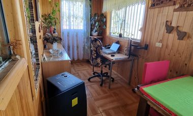 VENTA DE PARCELA DE 10945MT2  120MT2 CONSTRUIDOS,  PARRAL