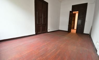 ARRIENDO AMPLIO DEPTO 3D 2B SALA 130 MTS ROSAS METRO CUMMING