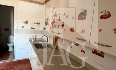 ARRIENDO AMPLIO DEPTO 3D 2B SALA 130 MTS ROSAS METRO CUMMING