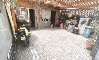 VENDO CASA LA FLORIDA  ESCRITORES NACIONALES