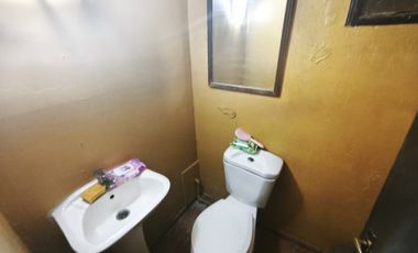 VENDO CASA LA FLORIDA  ESCRITORES NACIONALES