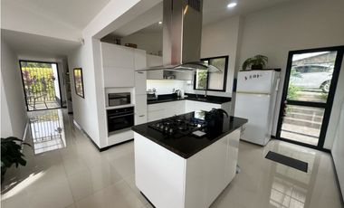 Casa campestre en venta vía Circasia