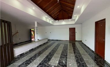 Finca hotel en venta Alcalá valle