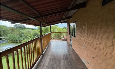 Finca hotel en venta Alcalá valle