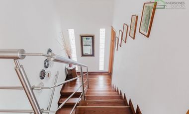 Casa en venta barrio profesionales