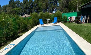 Casa en alquiler - 3 Dormitorios 3 Baños - 330Mts2 -  La Plata