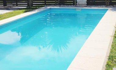 Casa en alquiler temporario - 2 Dormitorios 1 Baño - La Caleta