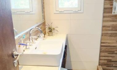 Casa en alquiler temporario - 2 Dormitorios 1 Baño - La Caleta