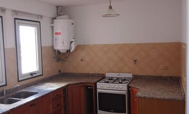 Departamento en venta - 3 Dormitorios 2 Baños - Cochera - Villa María, Córdoba