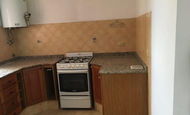 Departamento en venta - 3 Dormitorios 2 Baños - Cochera - Villa María, Córdoba