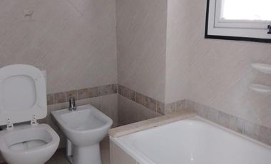 Departamento en venta - 3 Dormitorios 2 Baños - Cochera - Villa María, Córdoba