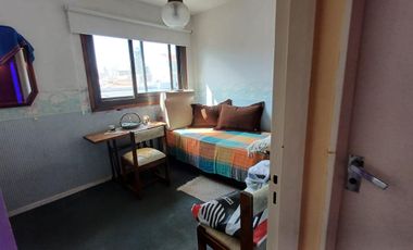 Casa PH Duplex 2 Ambientes con Cochera en Quilmes - Gelly Oben  225