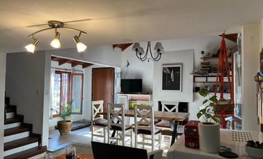 Casa en venta - 4 Dormitorios 2 Baños - 182mts2 - Villa Gesell