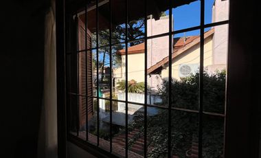 Casa en venta - 4 Dormitorios 2 Baños - 182mts2 - Villa Gesell