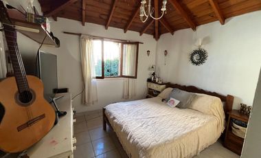 Casa en venta - 4 Dormitorios 2 Baños - 182mts2 - Villa Gesell