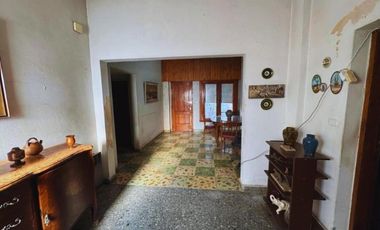 Casa Multifamiliar en venta - 3 Casas - El Palomar