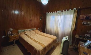 Casa Multifamiliar en venta - 3 Casas - El Palomar