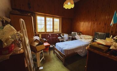 Casa Multifamiliar en venta - 3 Casas - El Palomar