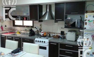 Venta - Duplex interno -  3 ambientes -  Patio amplio - 2  baños - Lanús Este