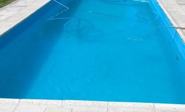 Casa en venta - 2 Dormitorios 1 Baño - Cochera - Abasto, La Plata