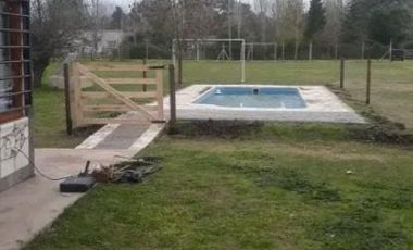 Casa en venta - 2 Dormitorios 1 Baño - Cochera - Abasto, La Plata