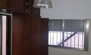 PH en venta - 2 Dormitorios 1 Baño - 70Mts2 - Quilmes