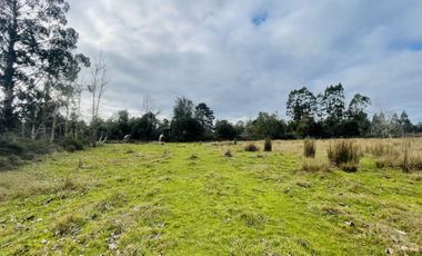 Se vende hermosa parcela en San Antonio.