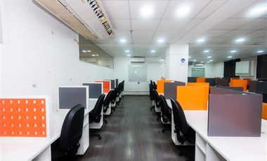 Oficina en Arriendo en Arriendo call center por posición frente al Teatro Municipal