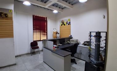 Oficina en Arriendo en Madrid entre Santa Elvira y Victoria