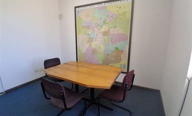 Oficina en Arriendo en Madrid entre Santa Elvira y Victoria