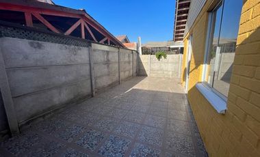 Casa en Arriendo en Lomas de Eyzaguirre