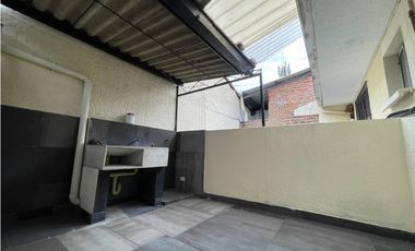 SE ALQUILA AMPLIA CASA MULTIFAMILIAR EN NUEVA TEQUENDAMA SUR DE CALI