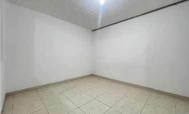 SE ALQUILA AMPLIA CASA MULTIFAMILIAR EN NUEVA TEQUENDAMA SUR DE CALI