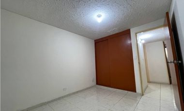 SE ALQUILA AMPLIA CASA MULTIFAMILIAR EN NUEVA TEQUENDAMA SUR DE CALI