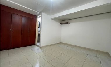 SE ALQUILA AMPLIA CASA MULTIFAMILIAR EN NUEVA TEQUENDAMA SUR DE CALI