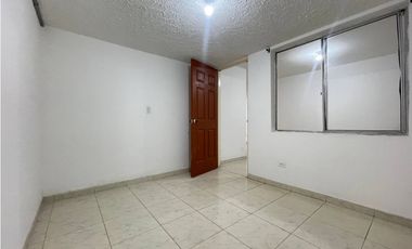 SE ALQUILA AMPLIA CASA MULTIFAMILIAR EN NUEVA TEQUENDAMA SUR DE CALI