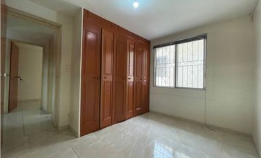 SE ALQUILA AMPLIA CASA MULTIFAMILIAR EN NUEVA TEQUENDAMA SUR DE CALI